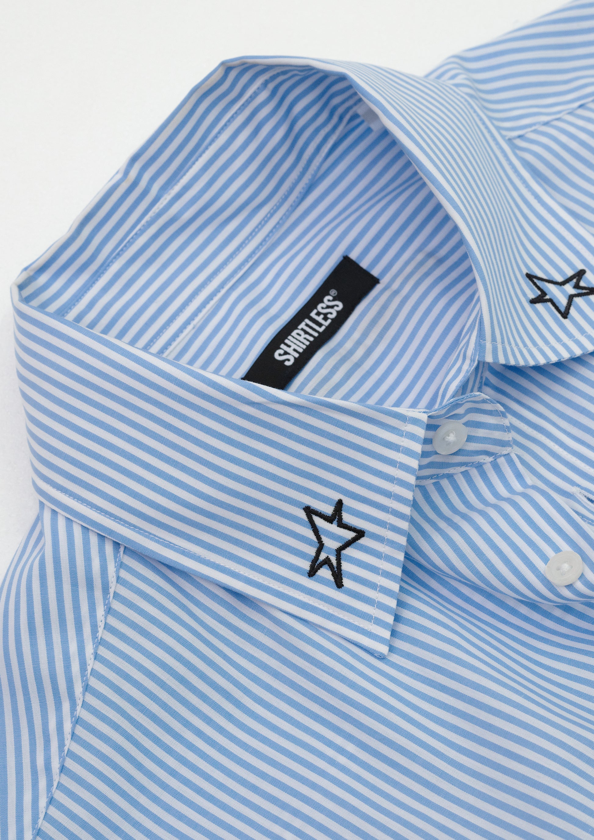 dettaglio_collo_camicia_rigata_shirtless