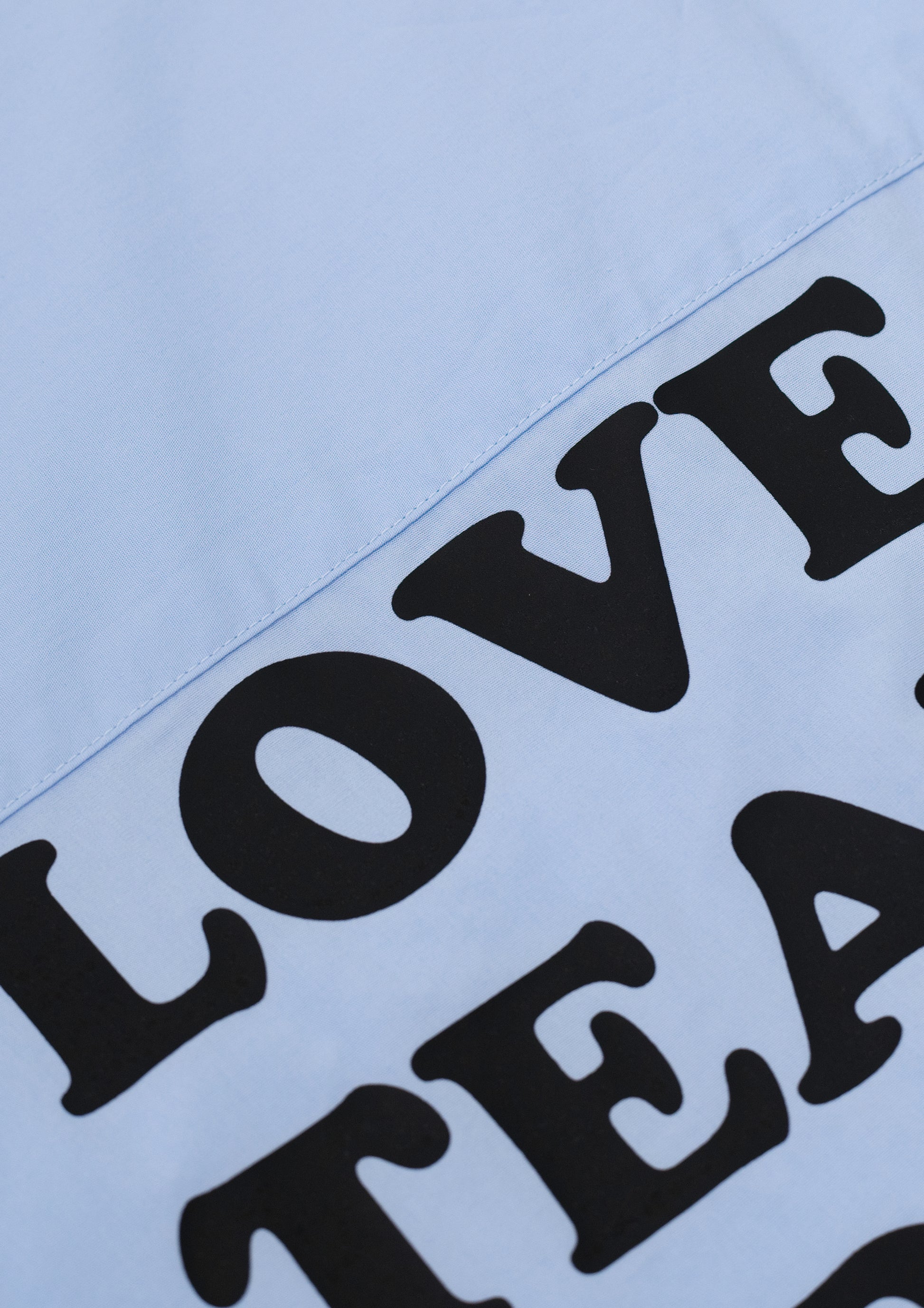 Camicia "LOVE WILL TEAR US APART AGAIN" Celeste - Shirtless